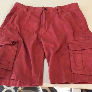 Mens salmon colored cargo shorts